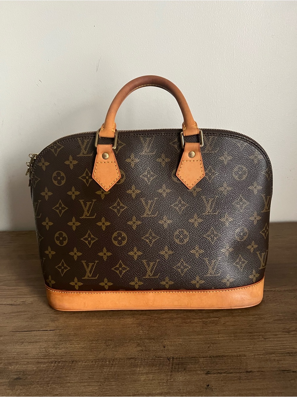 Louis Vuitton Monogram Alma PM handbag